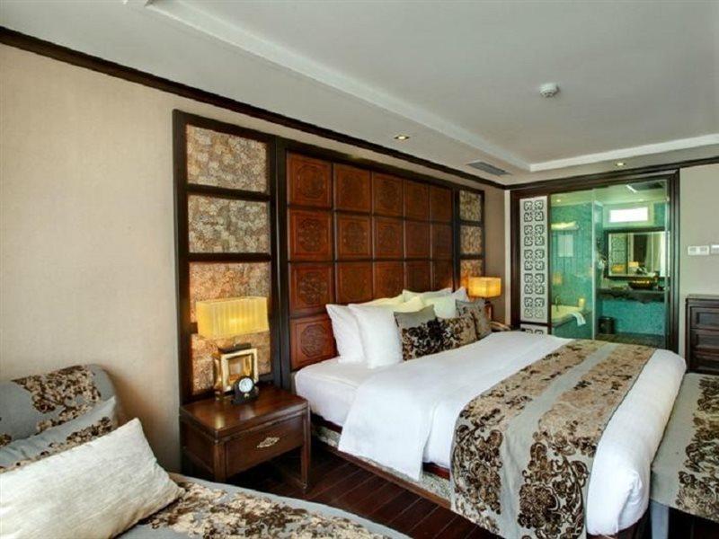 Golden Lotus Boutique Hanoi