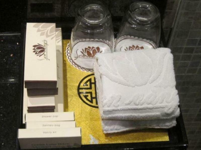 Khách sạn Golden Lotus Boutique 3*